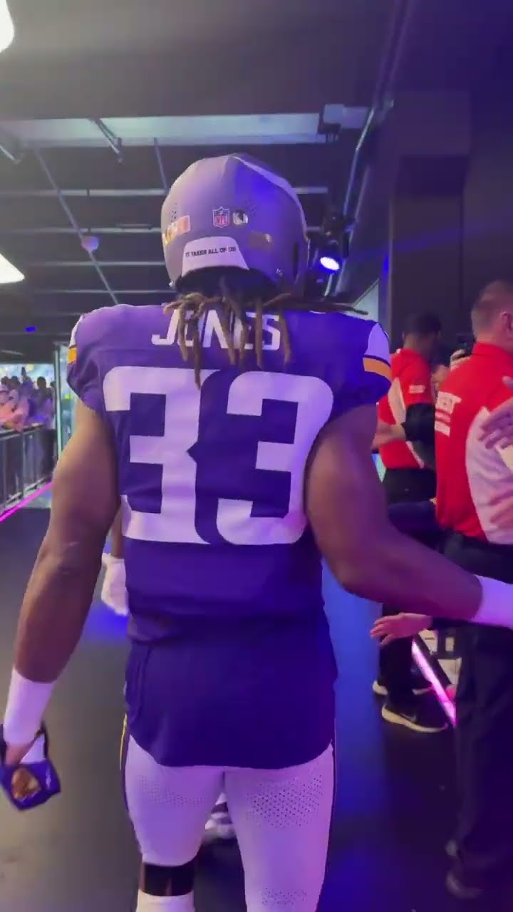 Almost Showtime for Aaron Jones ?